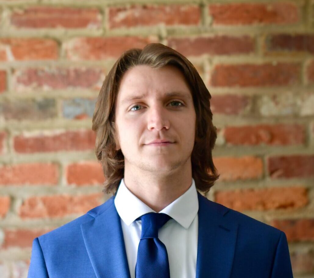 Finn Gilmartin, Move Consultant